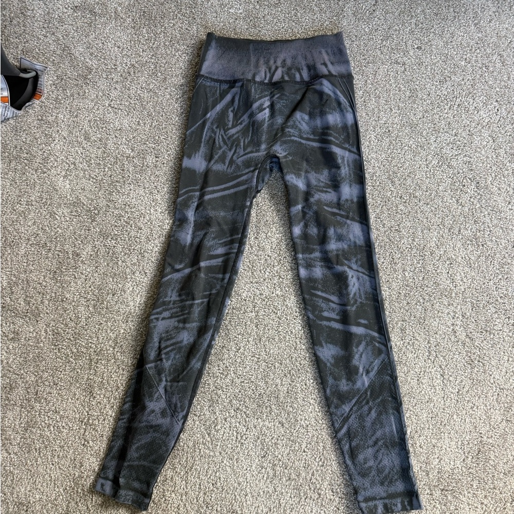 Lululemon ebb to street Gray Tie-Dye Leggings
